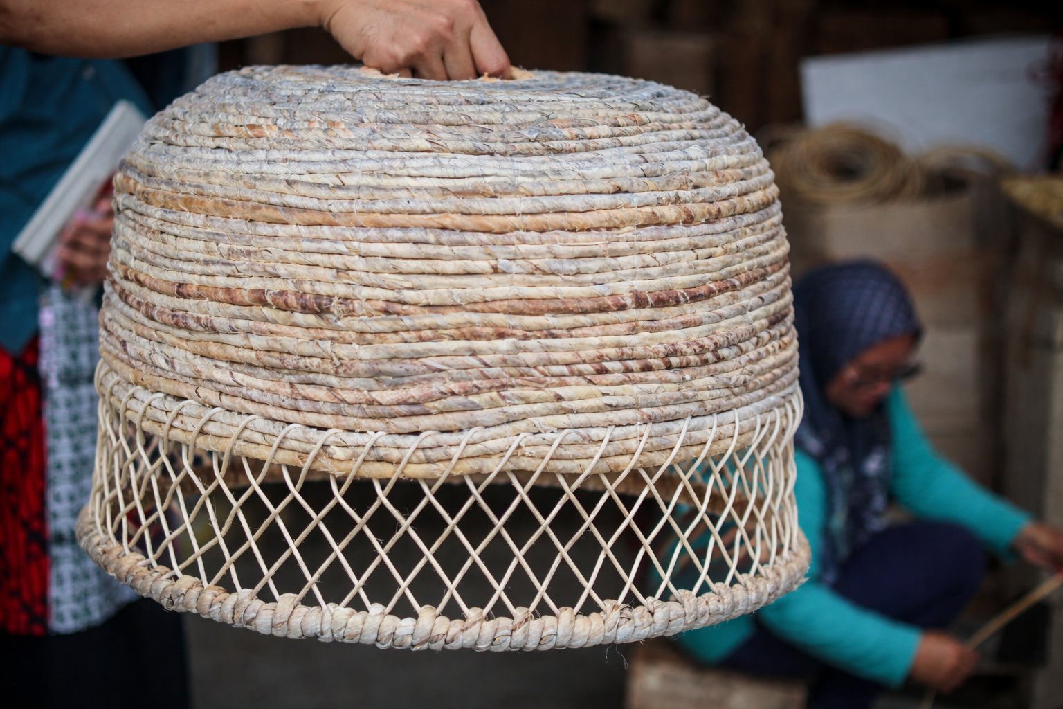 India artisan lamp shade inspection